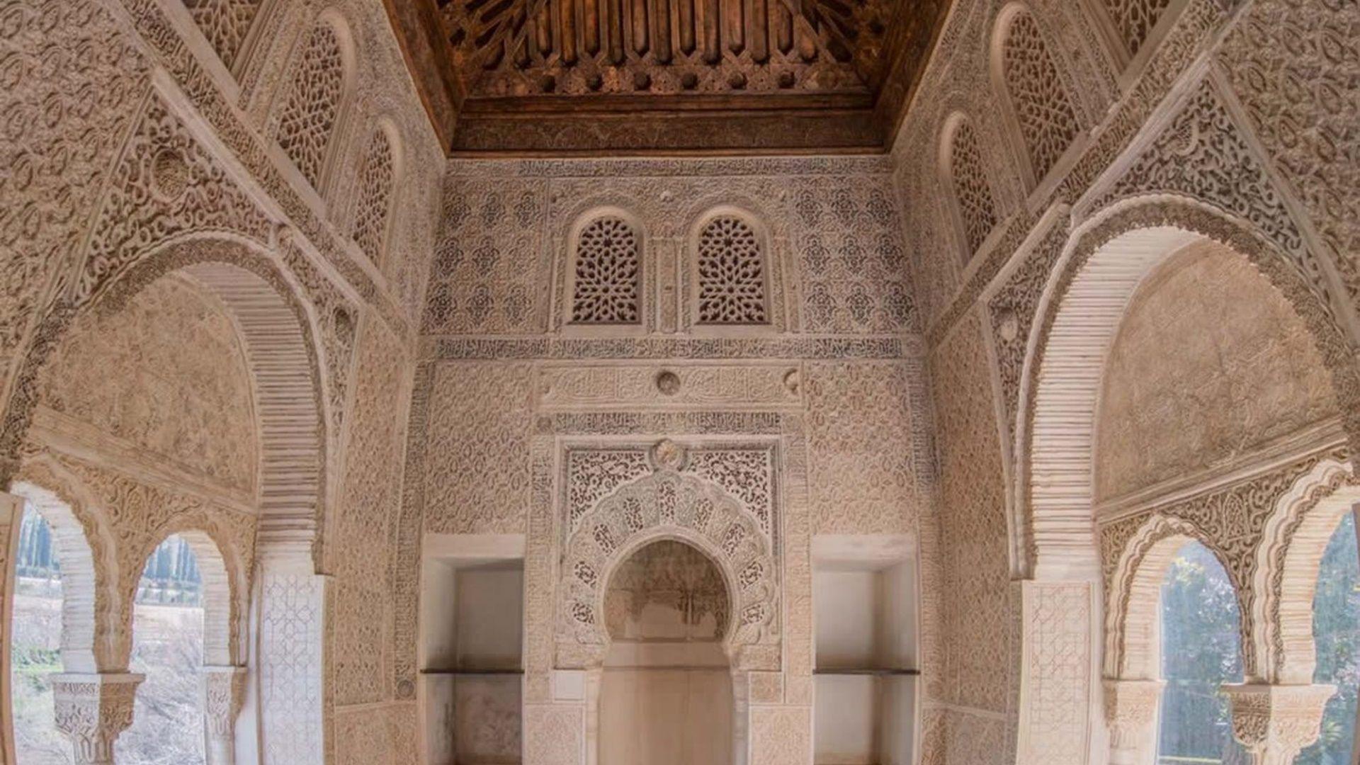 Interior Of The Alhambra HD Wallpapers