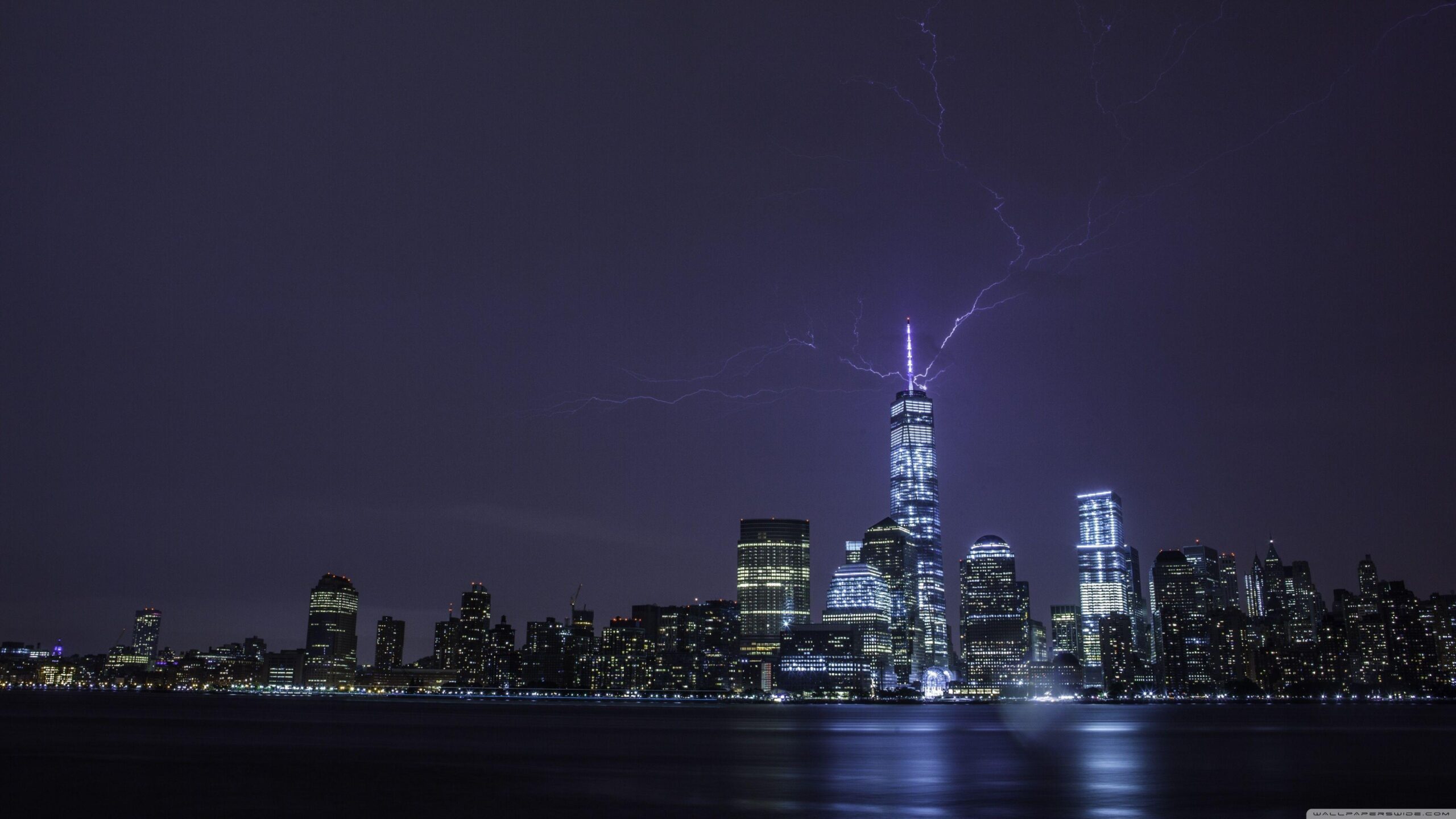 Lightning strikes One World Trade Center ❤ 4K HD Desktop Wallpapers