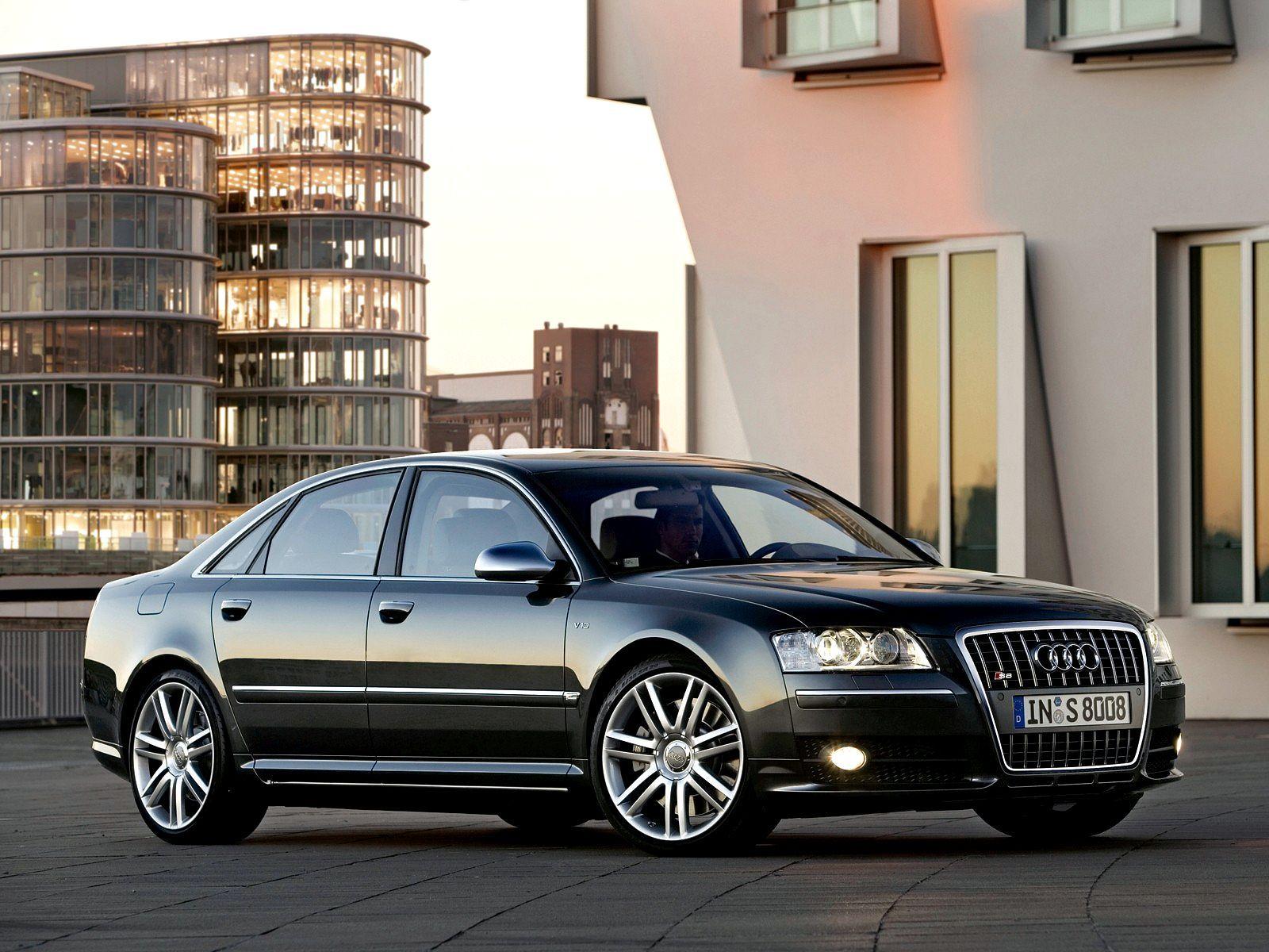 Audi S8 Wallpapers