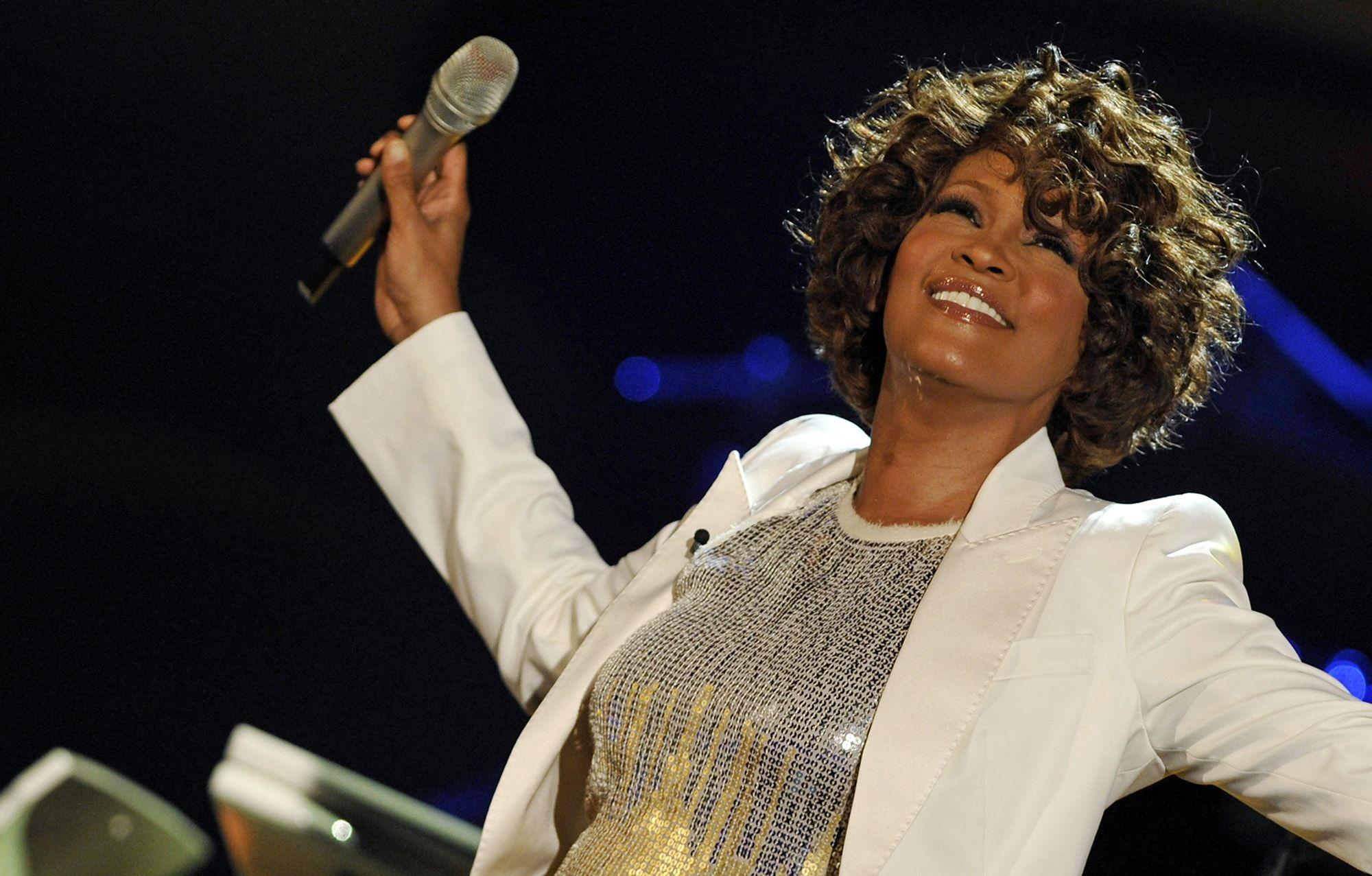 Whitney Houston HD Desktop Wallpapers