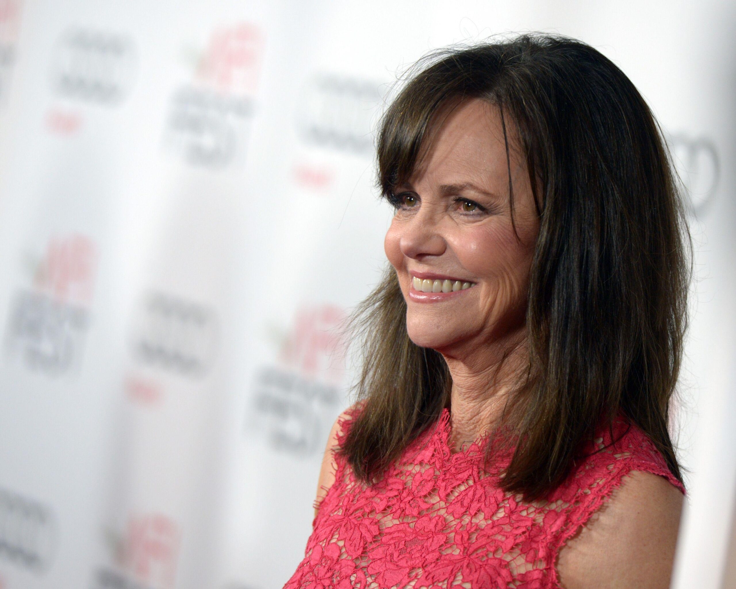 Sally Field Wallpaper Backgrounds