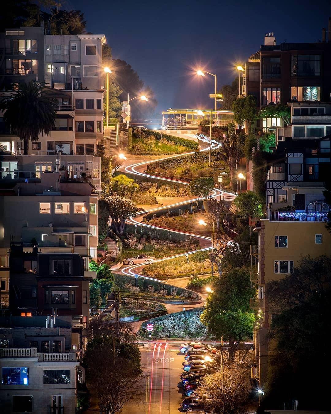 Beautiful night view of Lombard Street San Francisco [