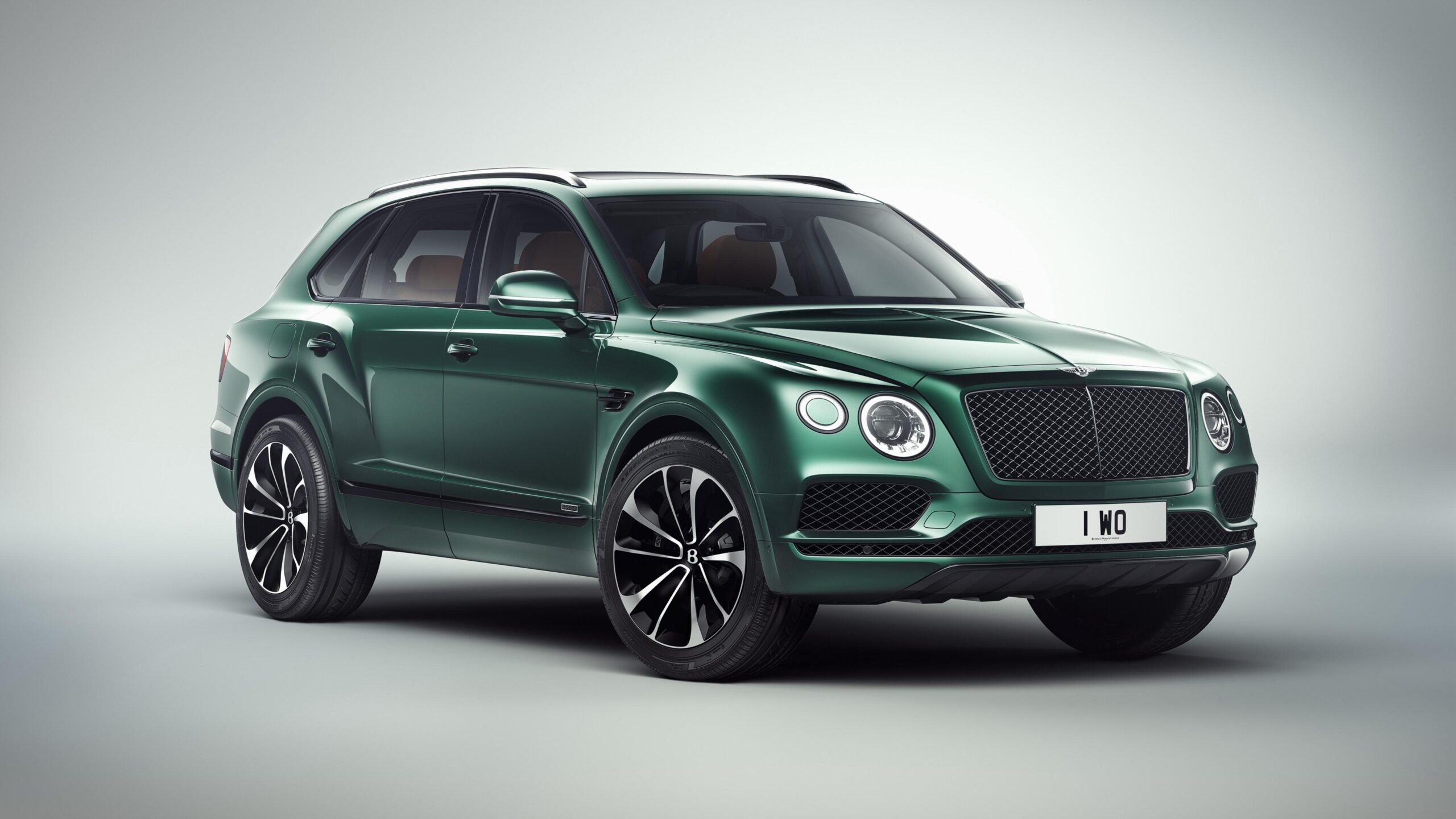 Wallpapers Bentley Bentayga Mulliner, 2018, 4K, Automotive / Cars,