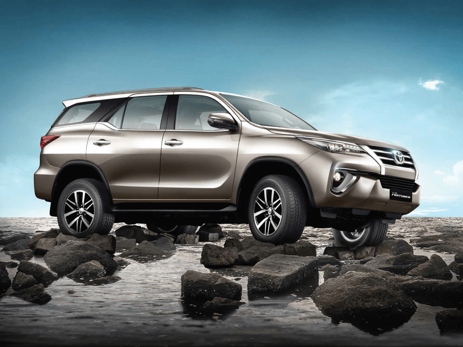 Toyota Fortuner wallpapers, free download