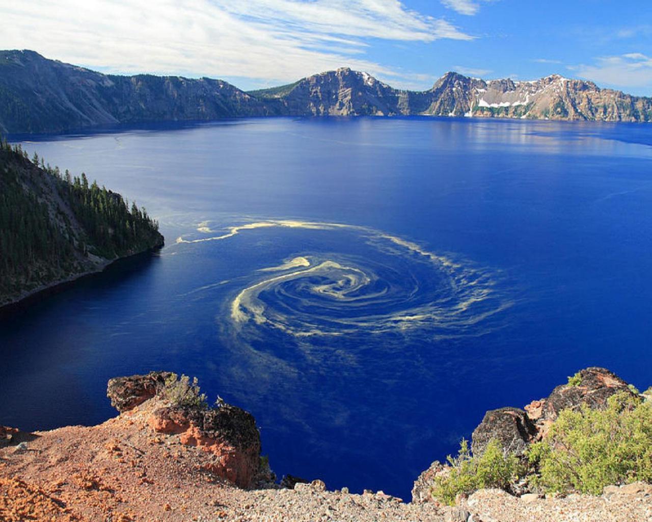 Crater Lake Wallpapers