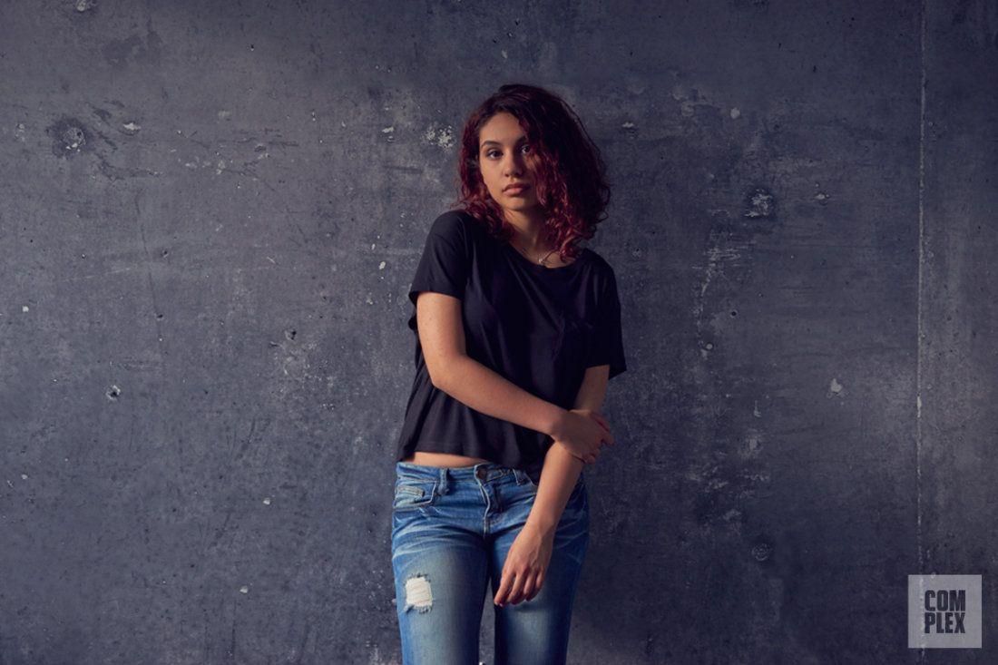 Alessia Cara Wallpapers HD Collection For Free Download