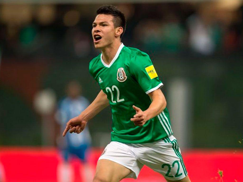 Hirving Lozano estaría firmando con PSV