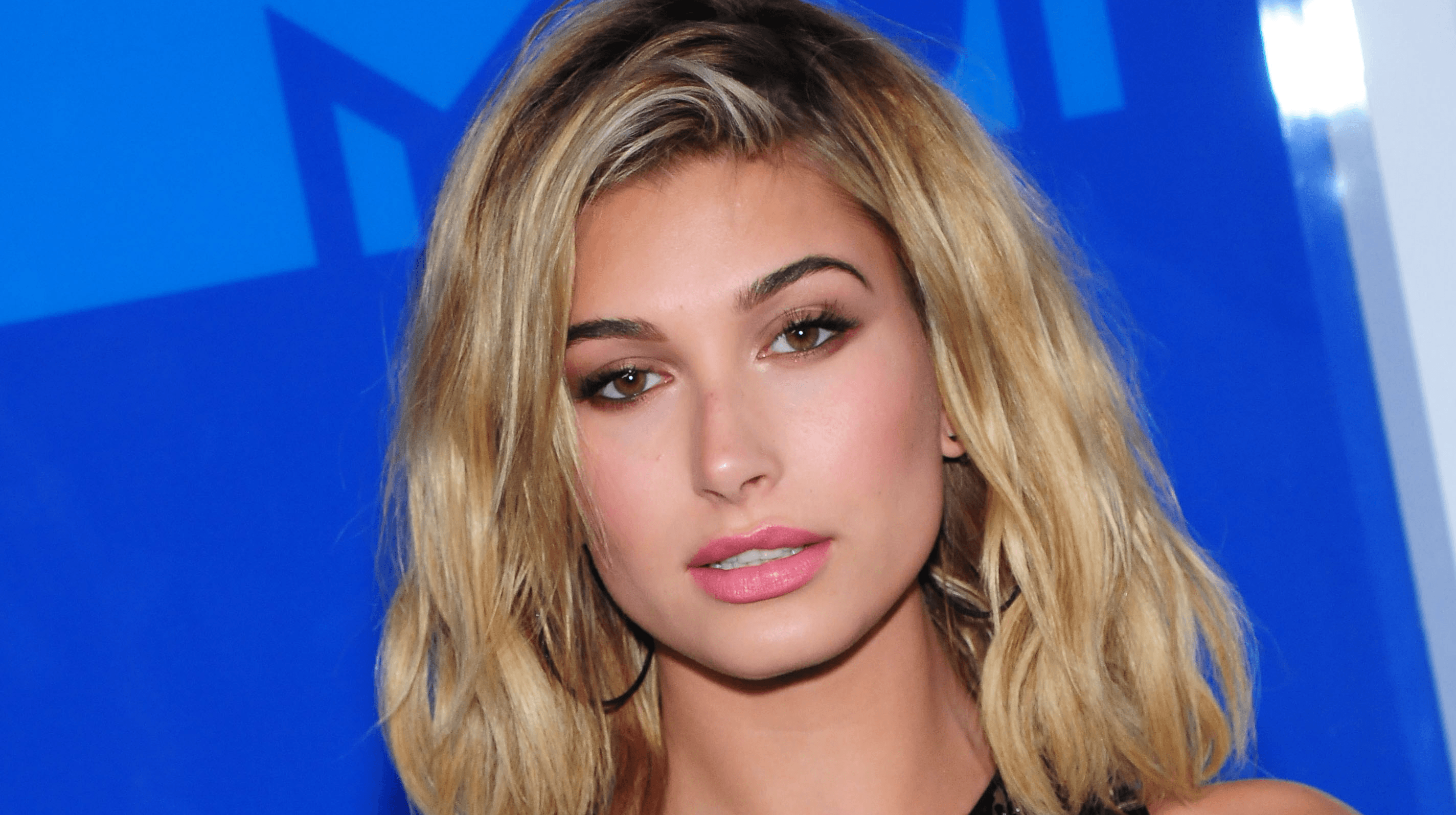 Hailey Baldwin Free HD Wallpapers Image Backgrounds