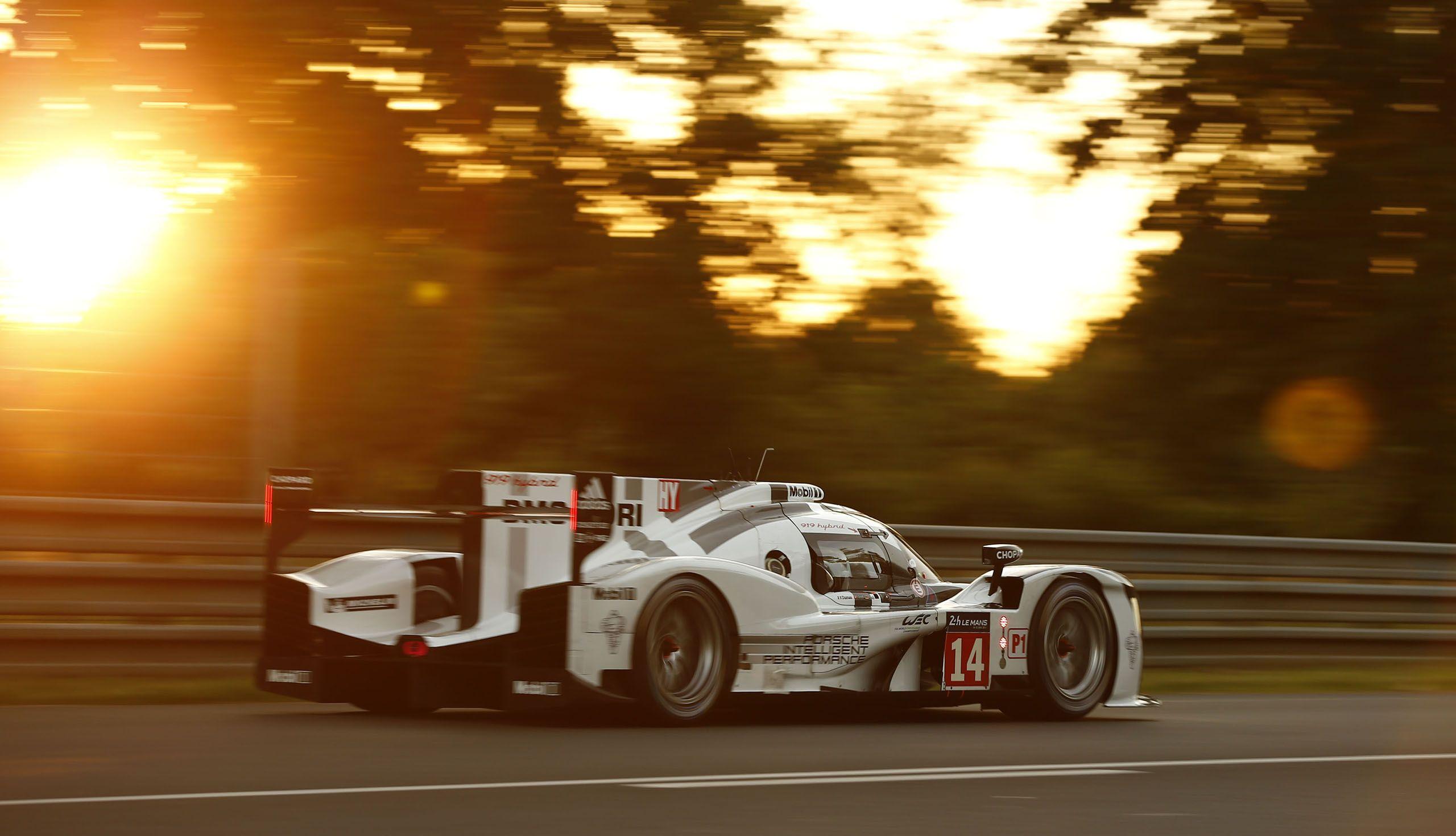 Porsche 919 Hybrid Takes 1