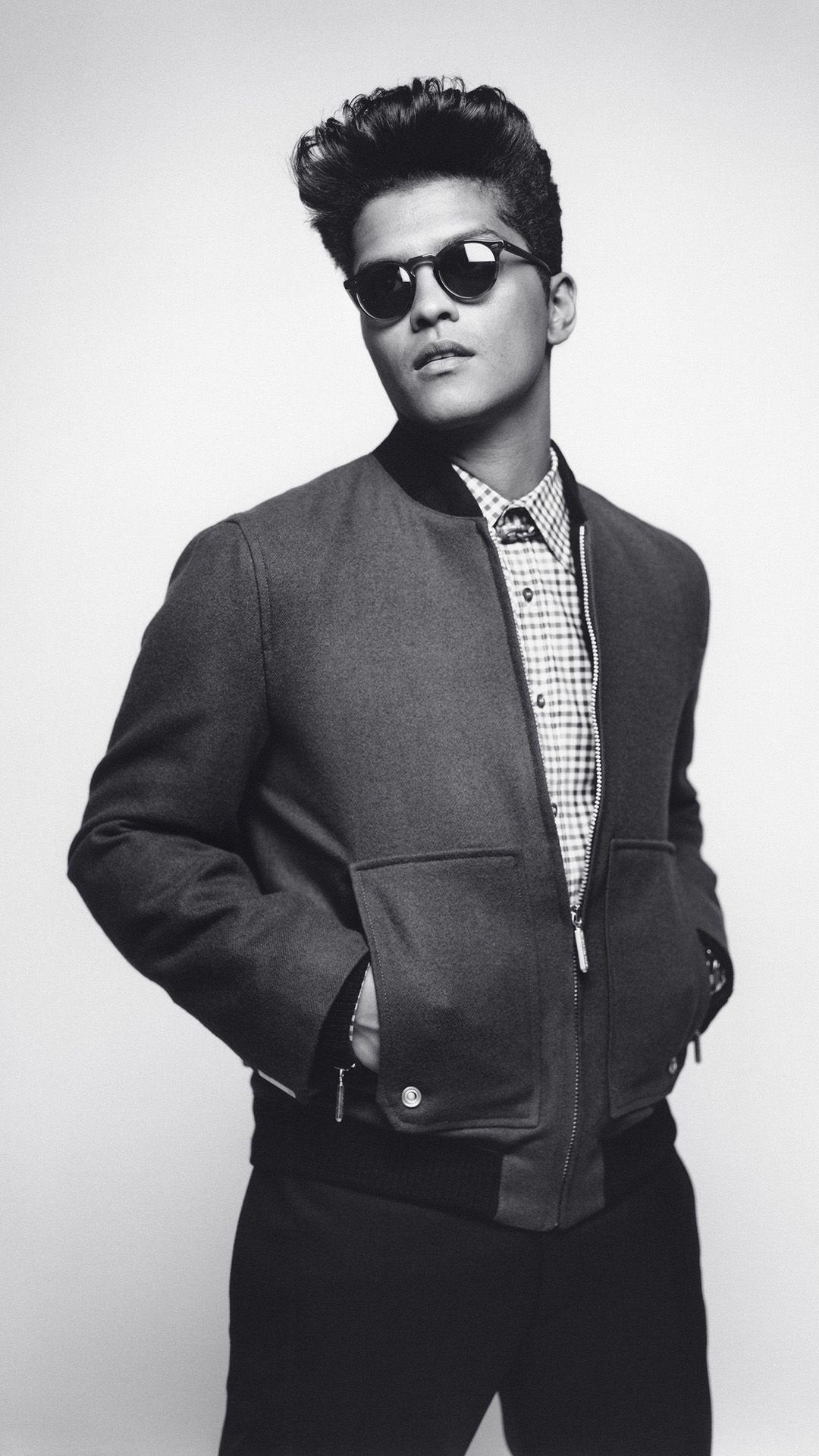 Bruno Mars htc one wallpapers