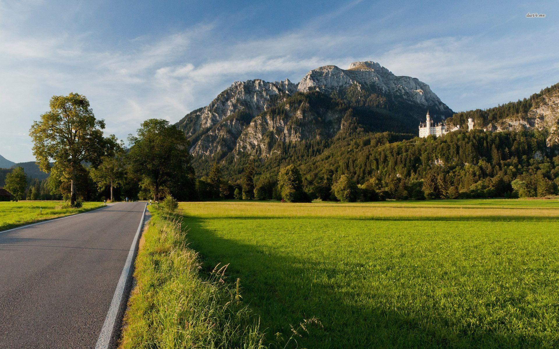 Road to Neuschwanstein Castle wallpapers