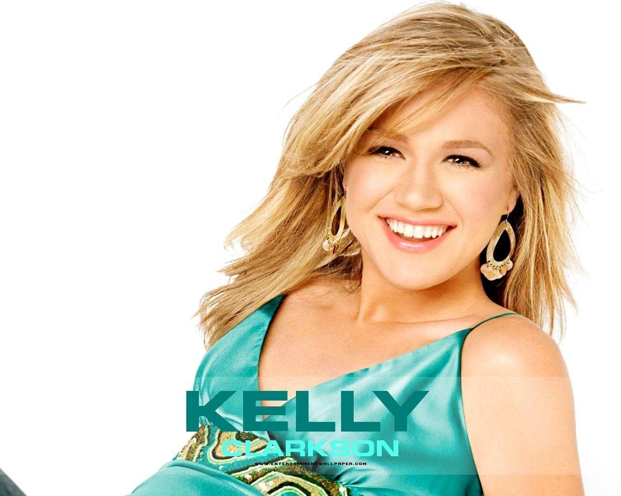 Hot Woman Wallpapers: Kelly Clarkson Wallpapers Pack 3