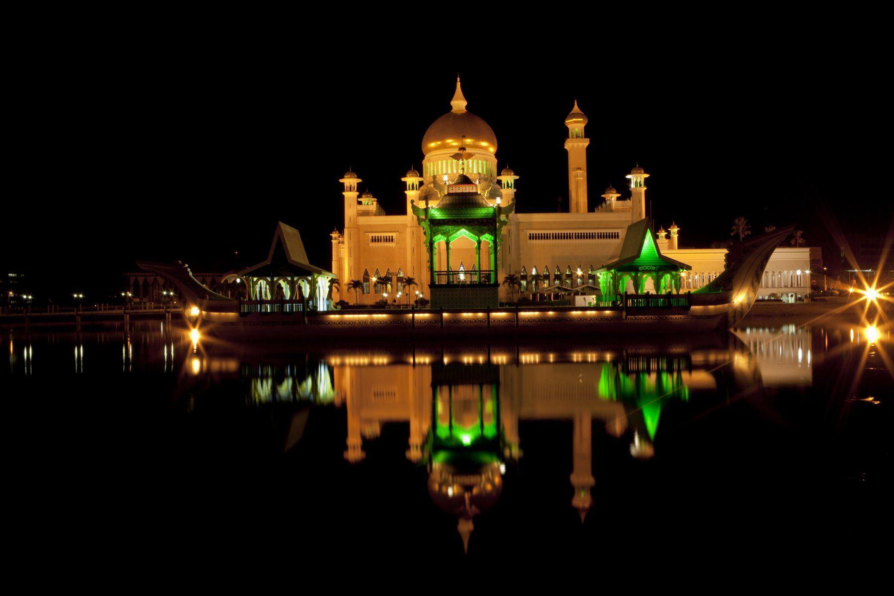 brunei dark and gondola