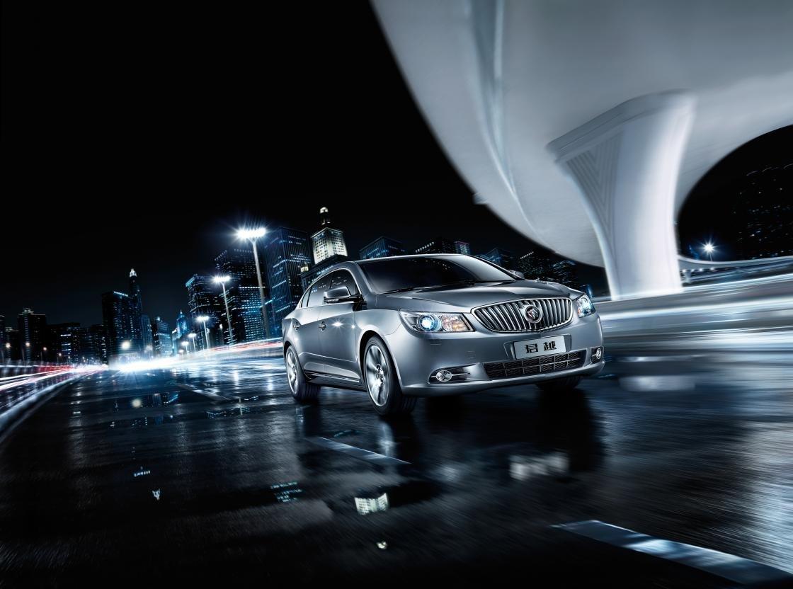 Buick LaCrosse wallpapers HD for desktop backgrounds