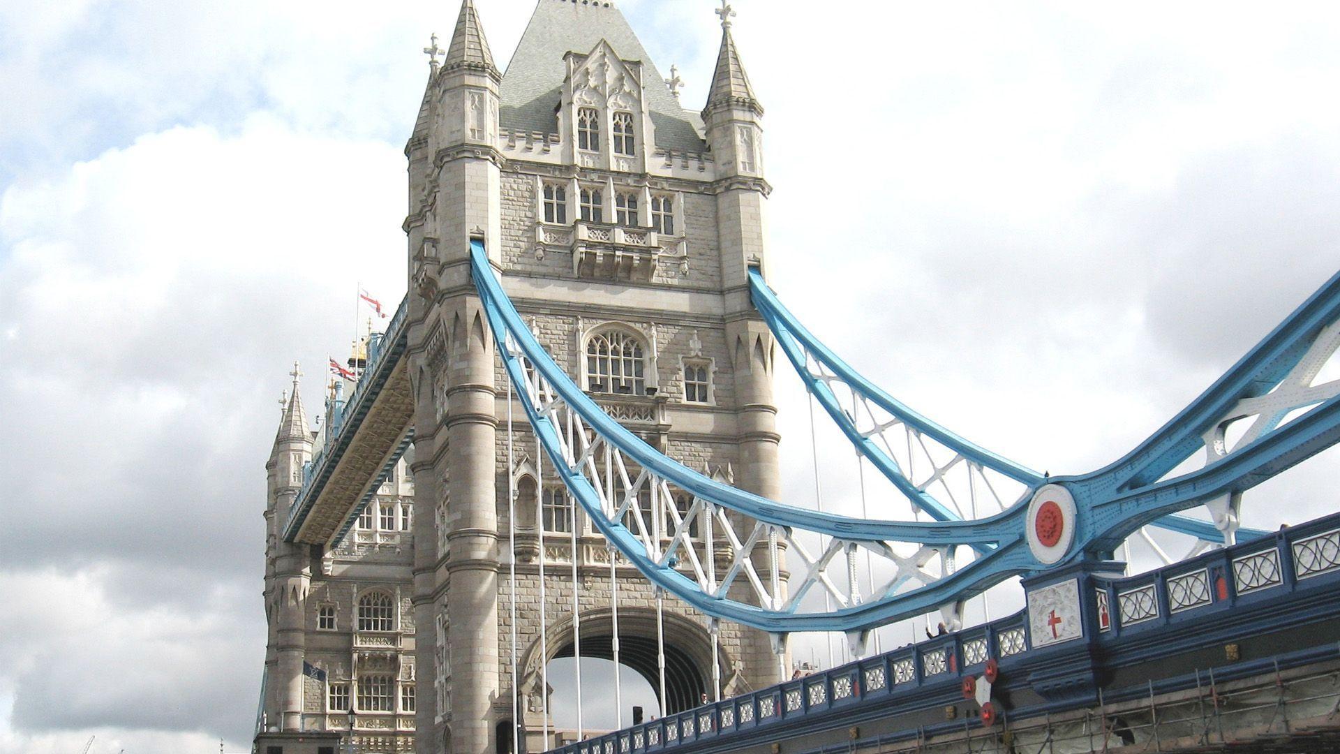 wallpapers Tower Bridge is a bridge of tourism in london