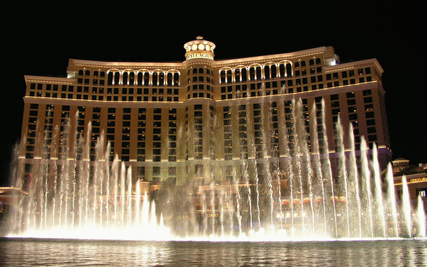 Bellagio Luxury Hotel Wallpapers