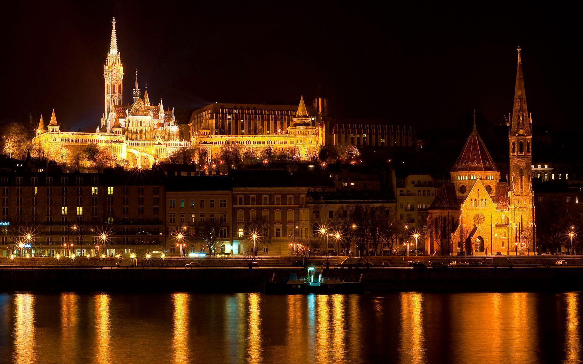 Matthias church budapest Wallpapers