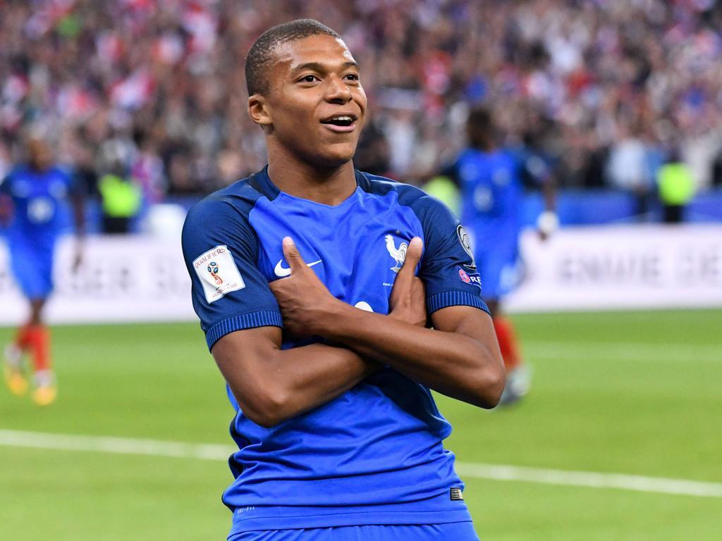 download kylian mbappe wallpapers