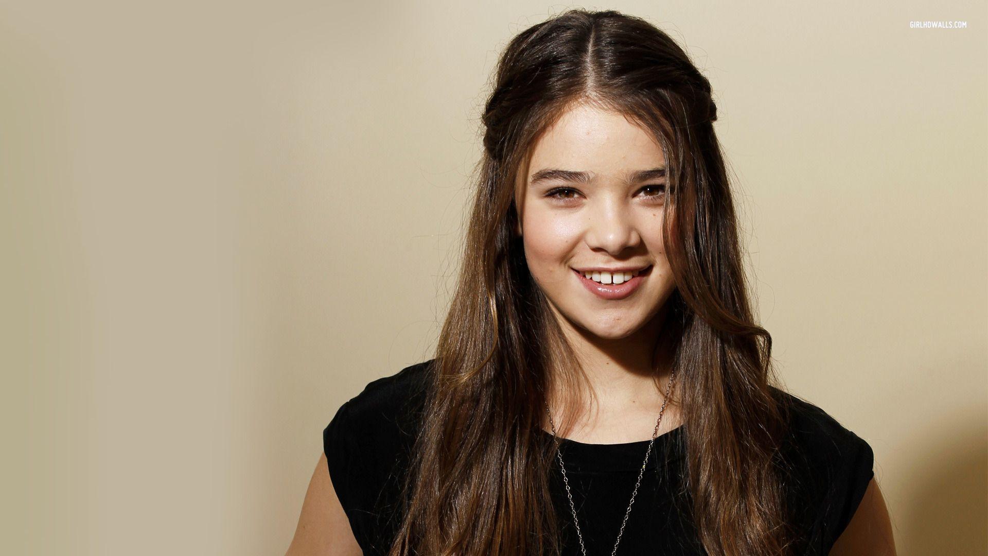 Hailee Steinfeld. Wallpapers list