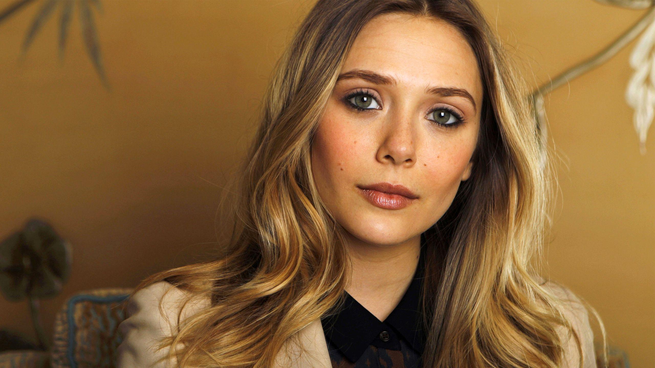 Actress Elizabeth Olsen Wallpapers