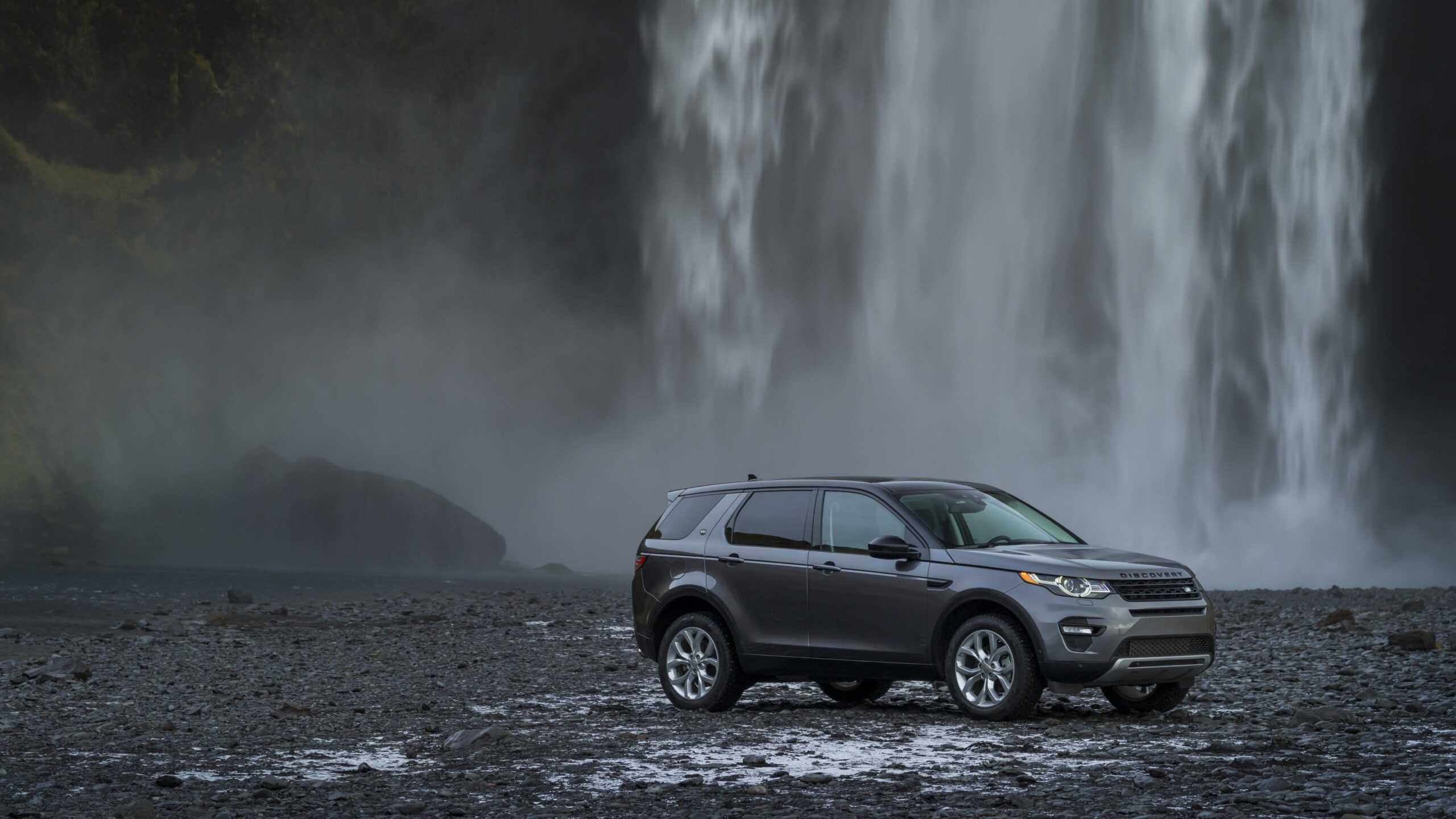 Land Rover Discovery Sport HD Wallpapers