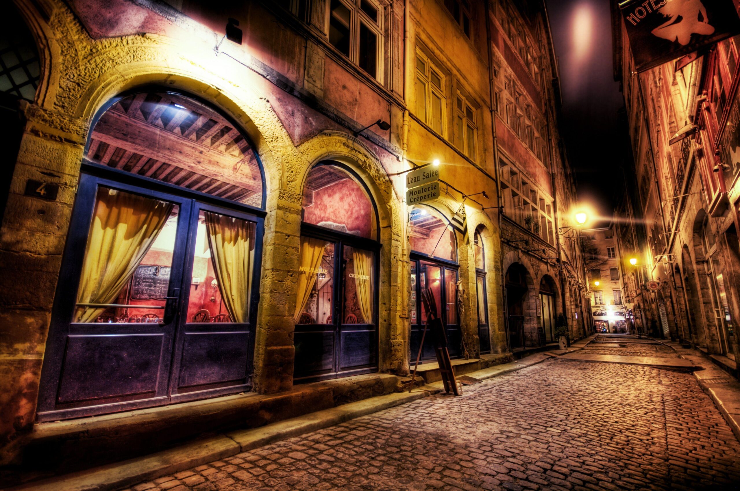 cityscapes restaurant hdr photography lyon