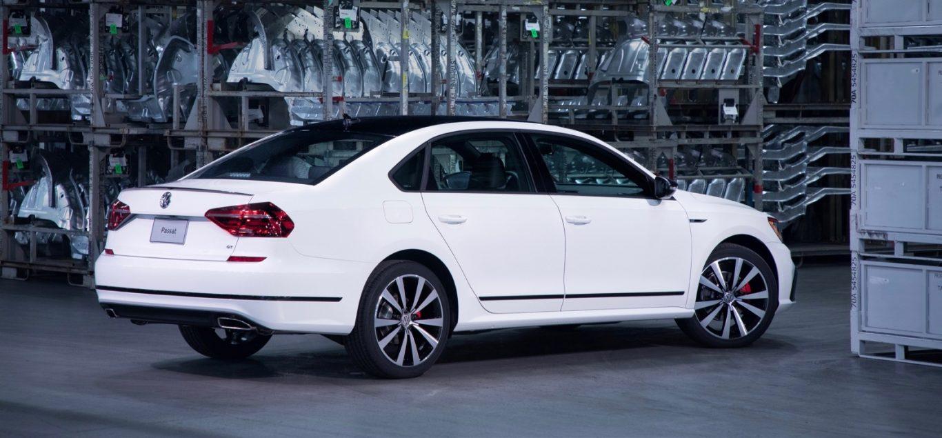 2019 Volkswagen Passat Wallpapers