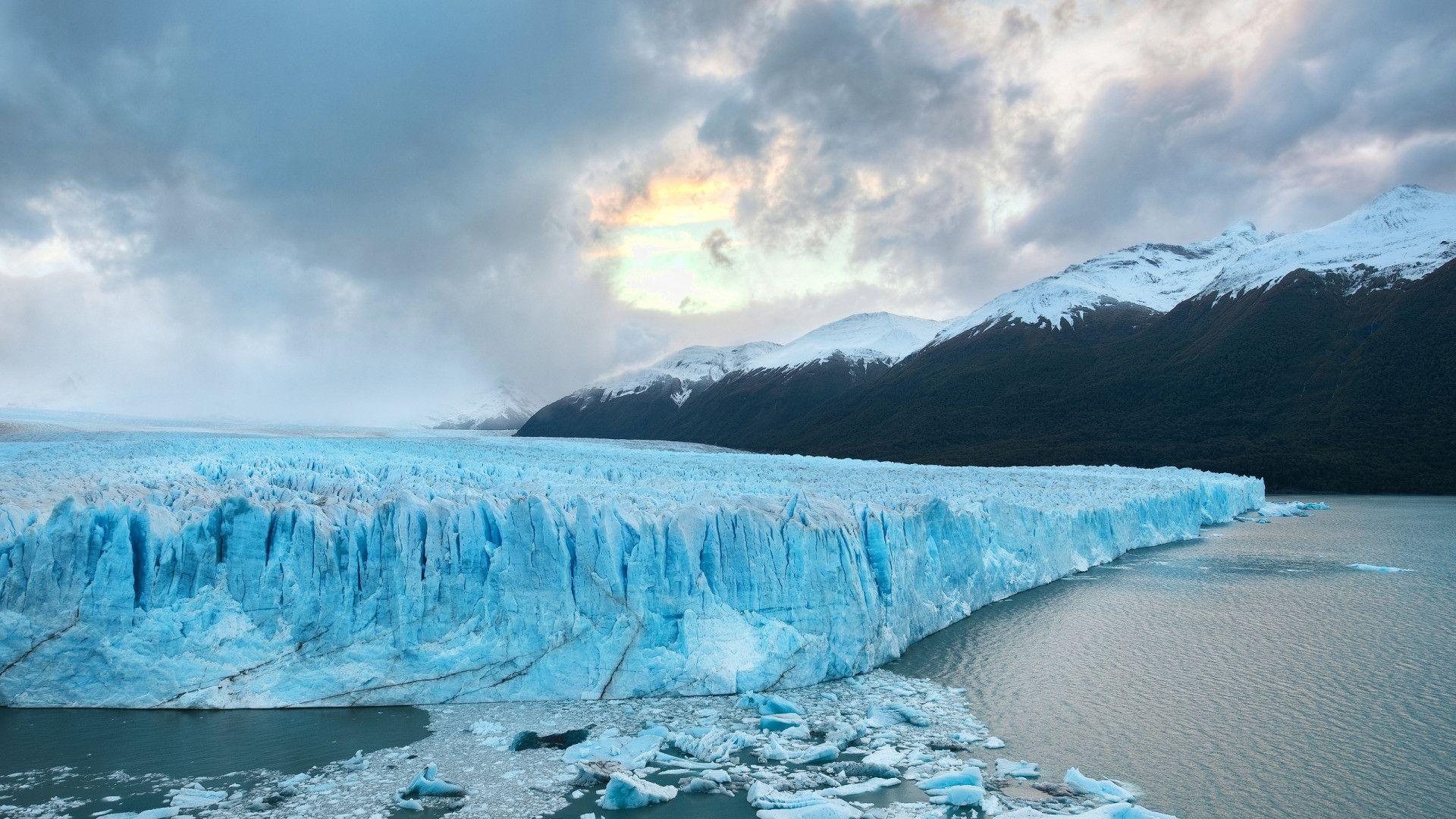 Deep into the Patagonia Glacier widescreen wallpapers