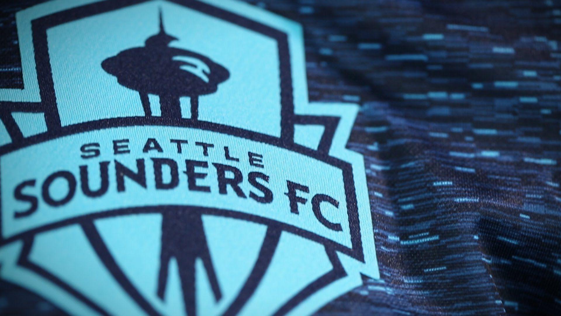 Seattle Sounders FC unveils two new kits for 2016 season