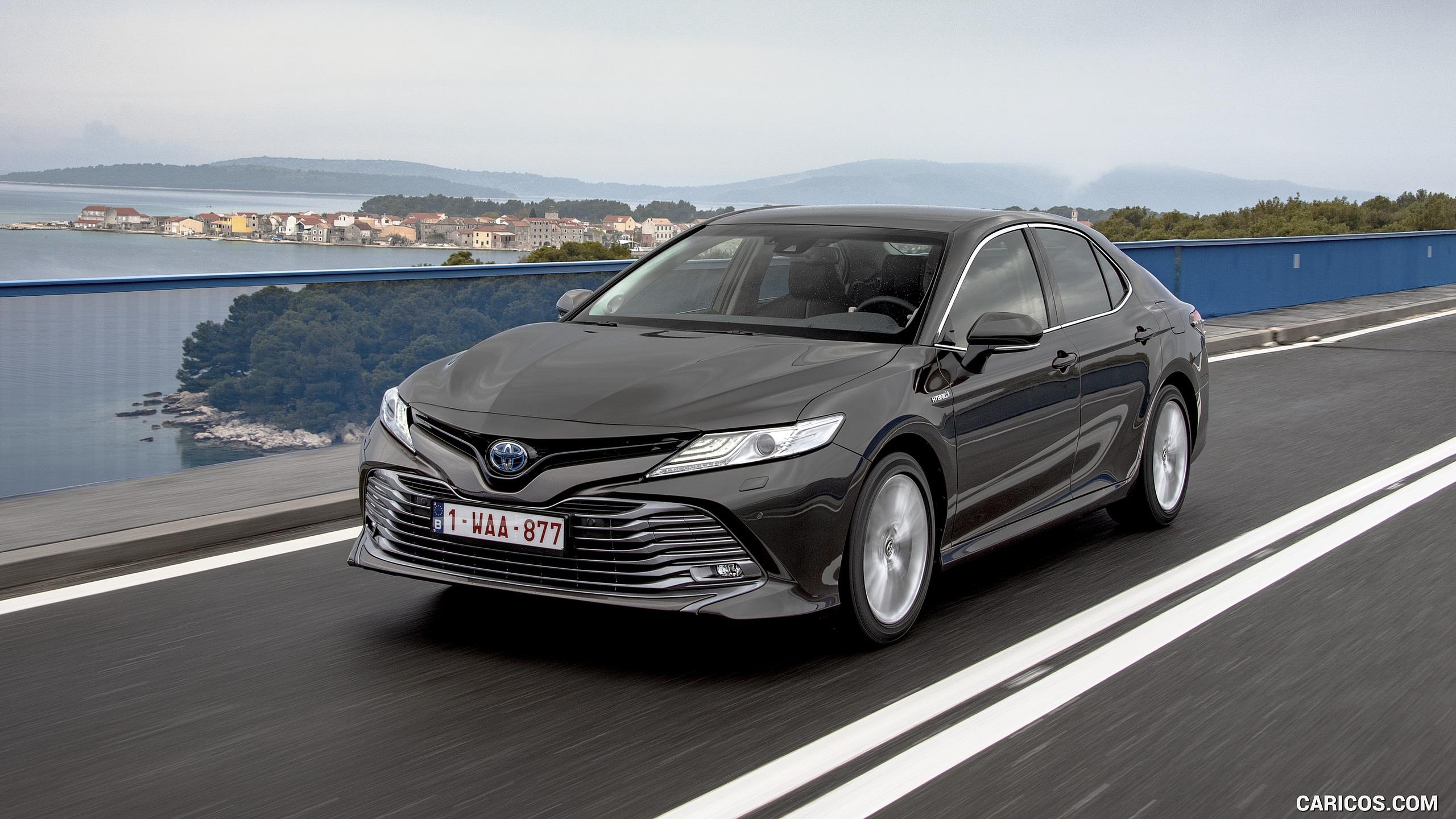 2019 Toyota Camry Hybrid