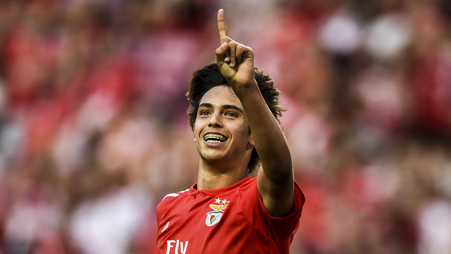 Juventus meet for Joao Felix