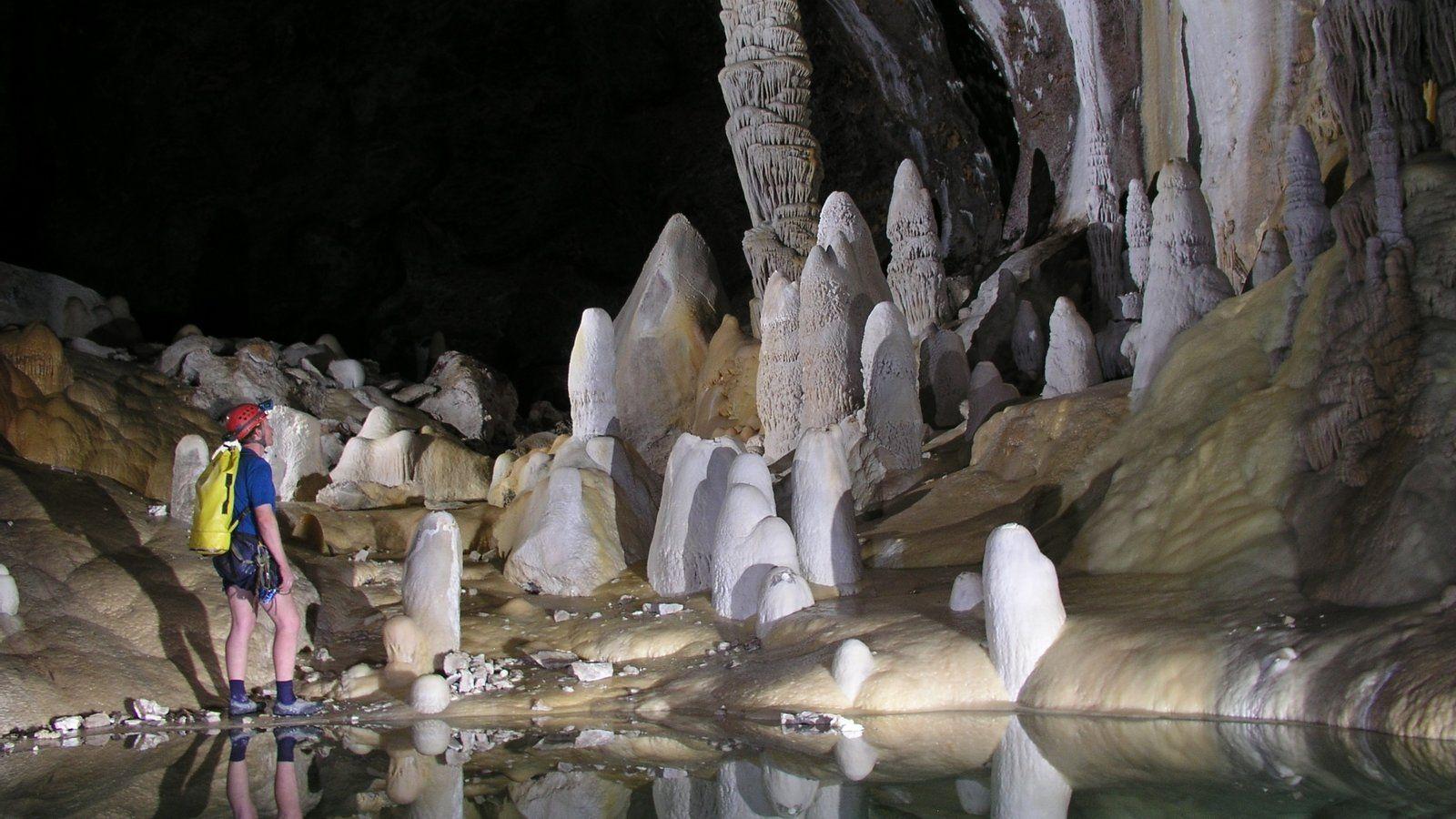 People Pictures: View Image of Carlsbad Caverns National Park