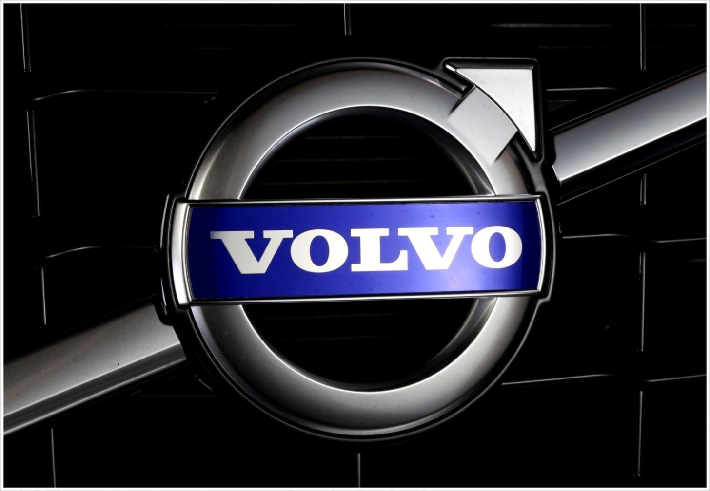 Volvo Logo Wallpapers