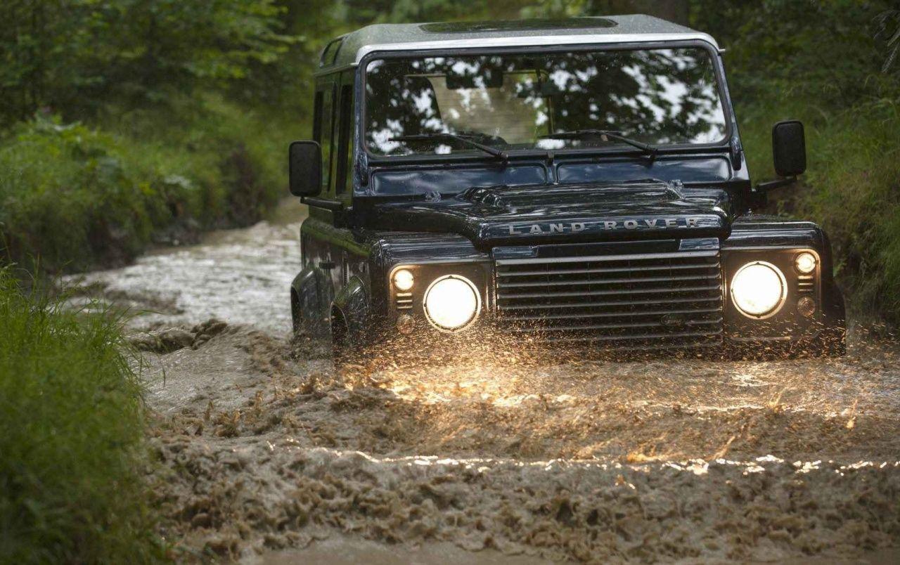 Land Rover Defender wallpapers