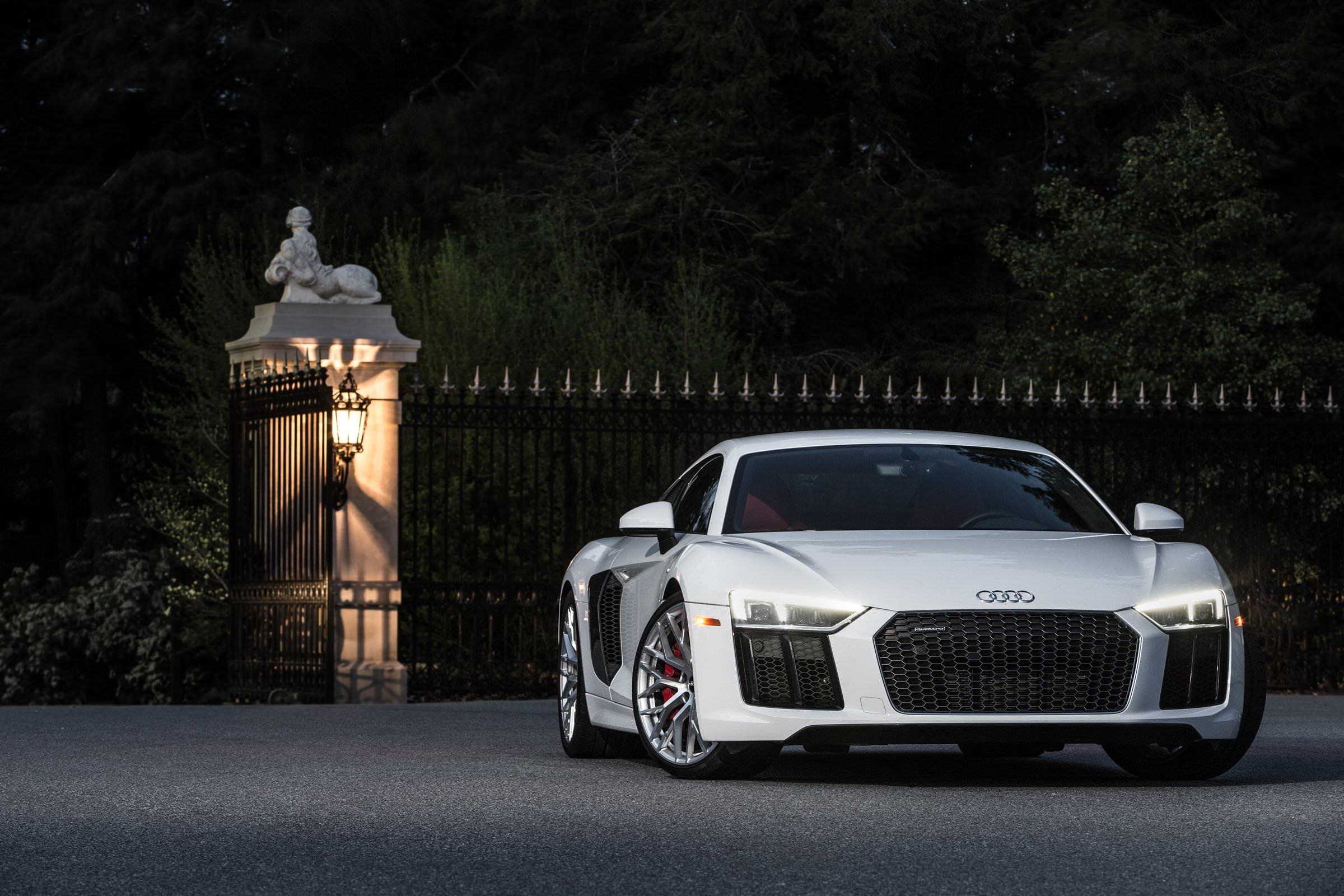 AUDI R8 V10 Archives