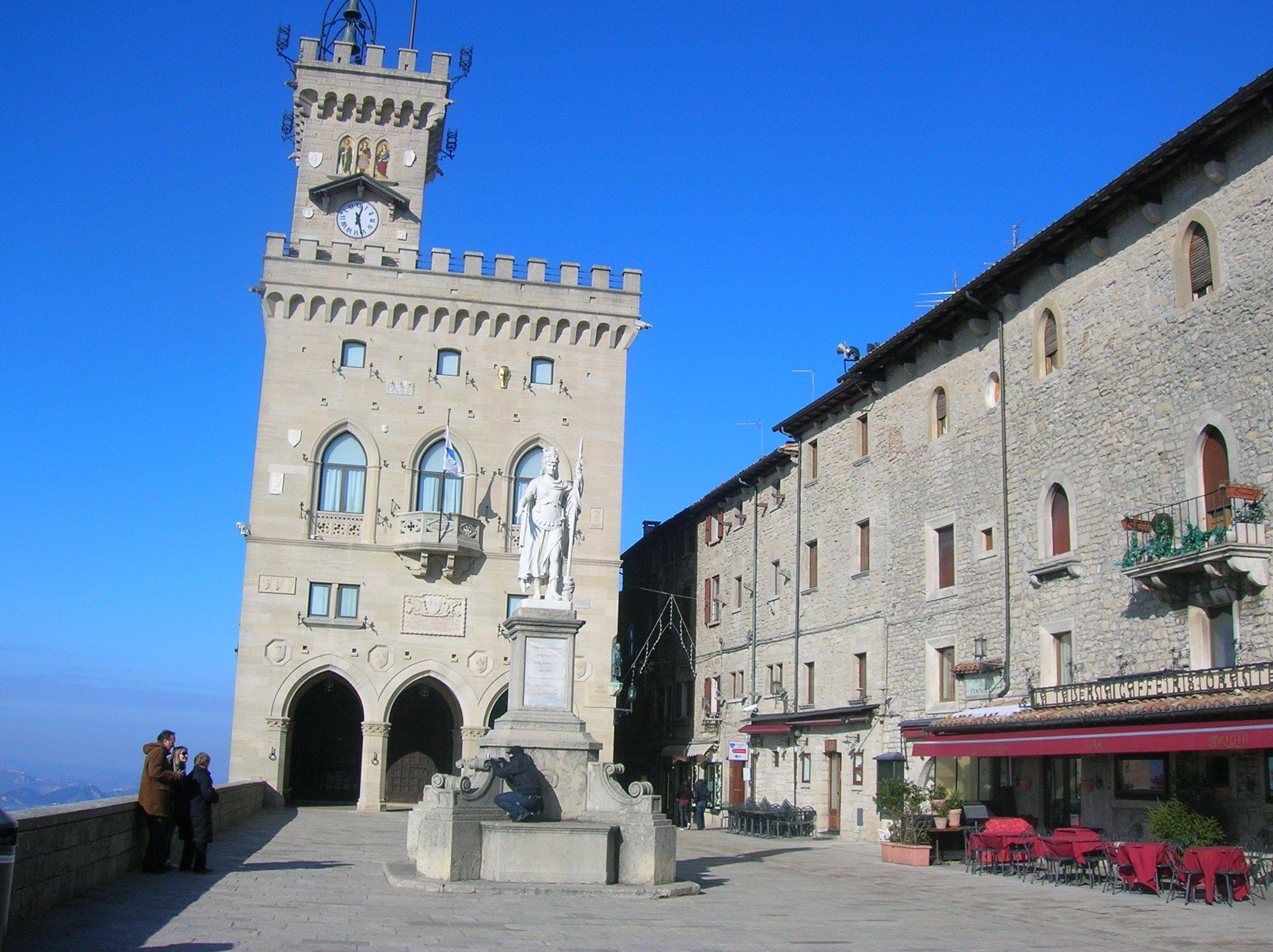 Monument on the square in San Marino, Italy wallpapers and image