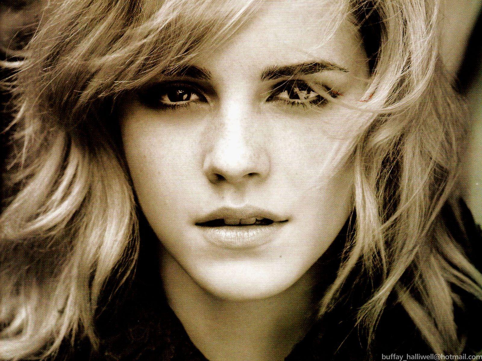 Emma Watson Wallpapers