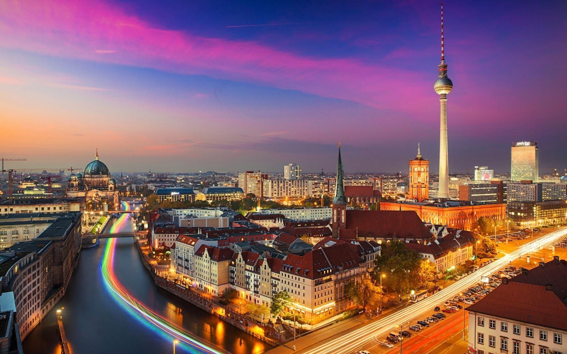 25 Berlin HD Wallpapers