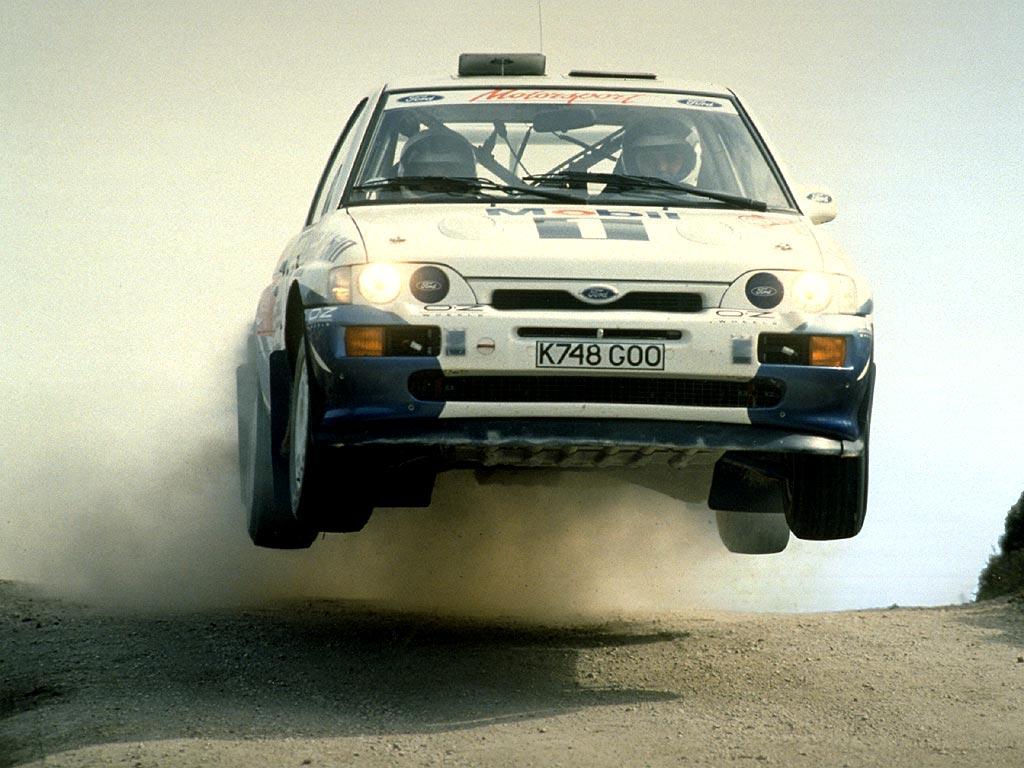 Ford RS200 Crashes and Burns …