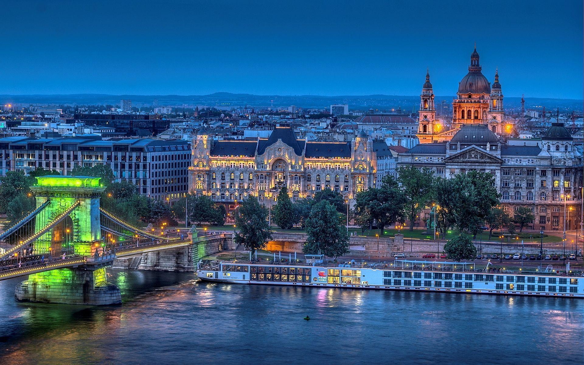 Matthias church budapest Wallpapers