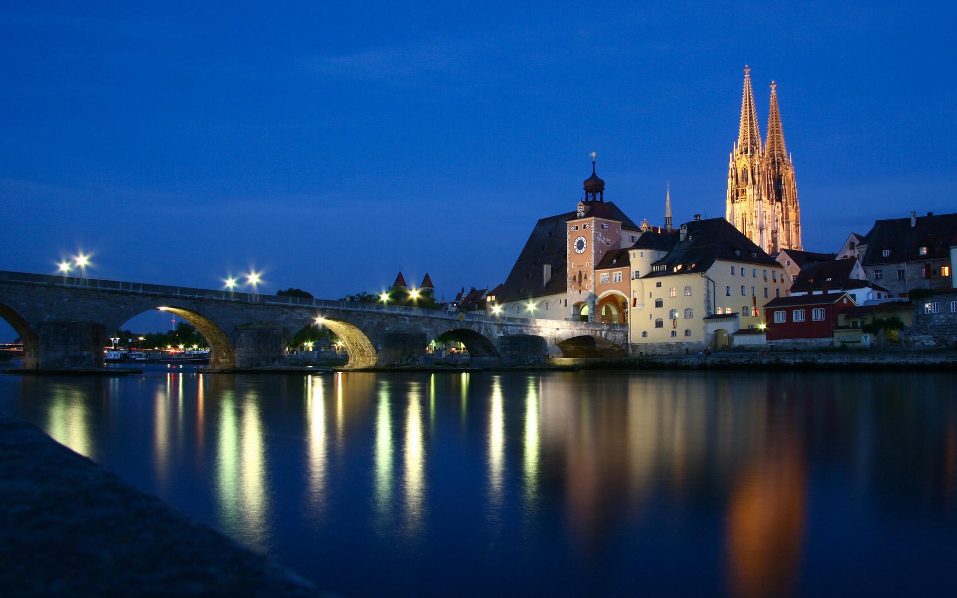 Steinerne Bruecke Regensburg Wallpapers