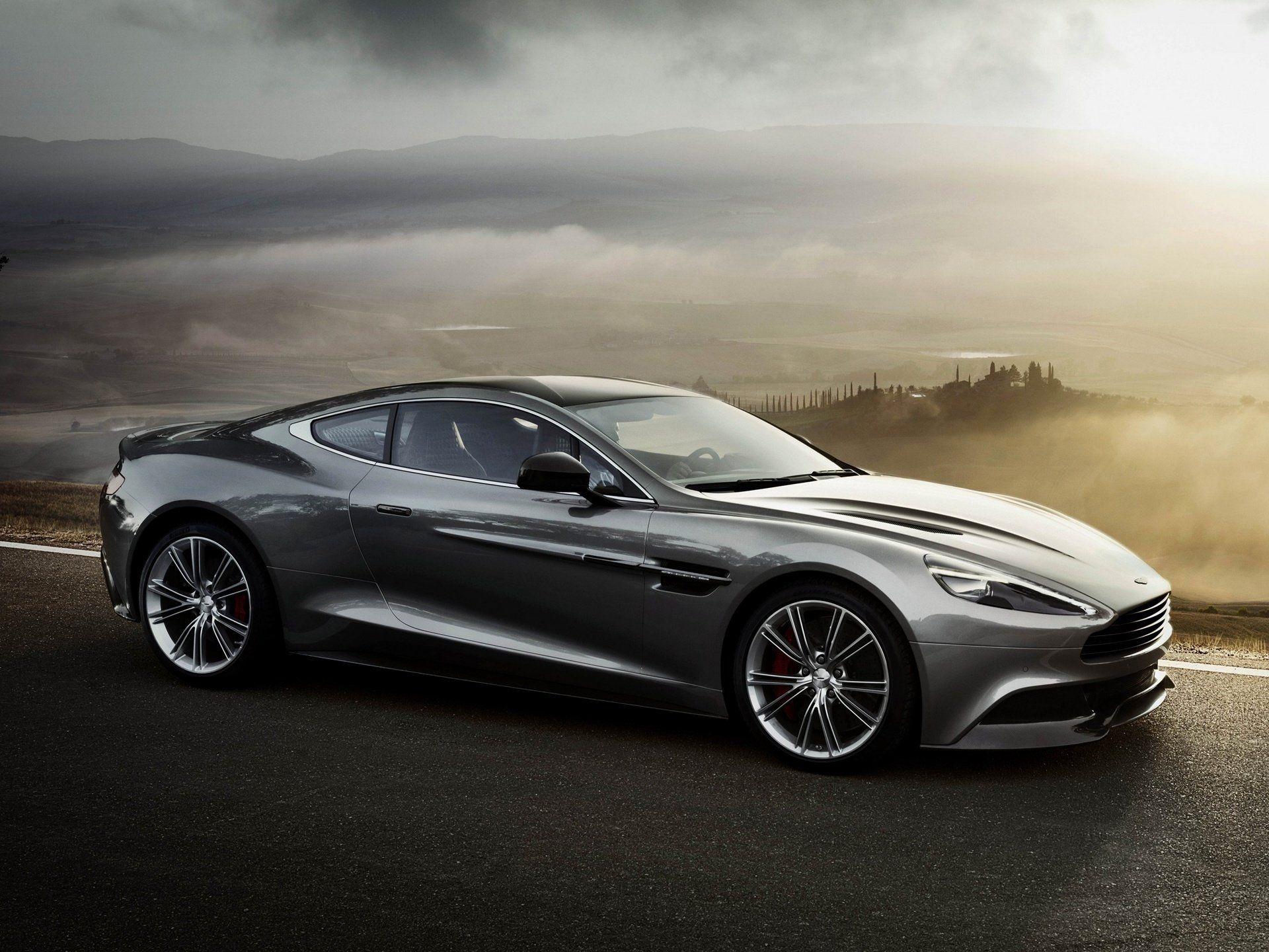 40 Aston Martin Vanquish HD Wallpapers