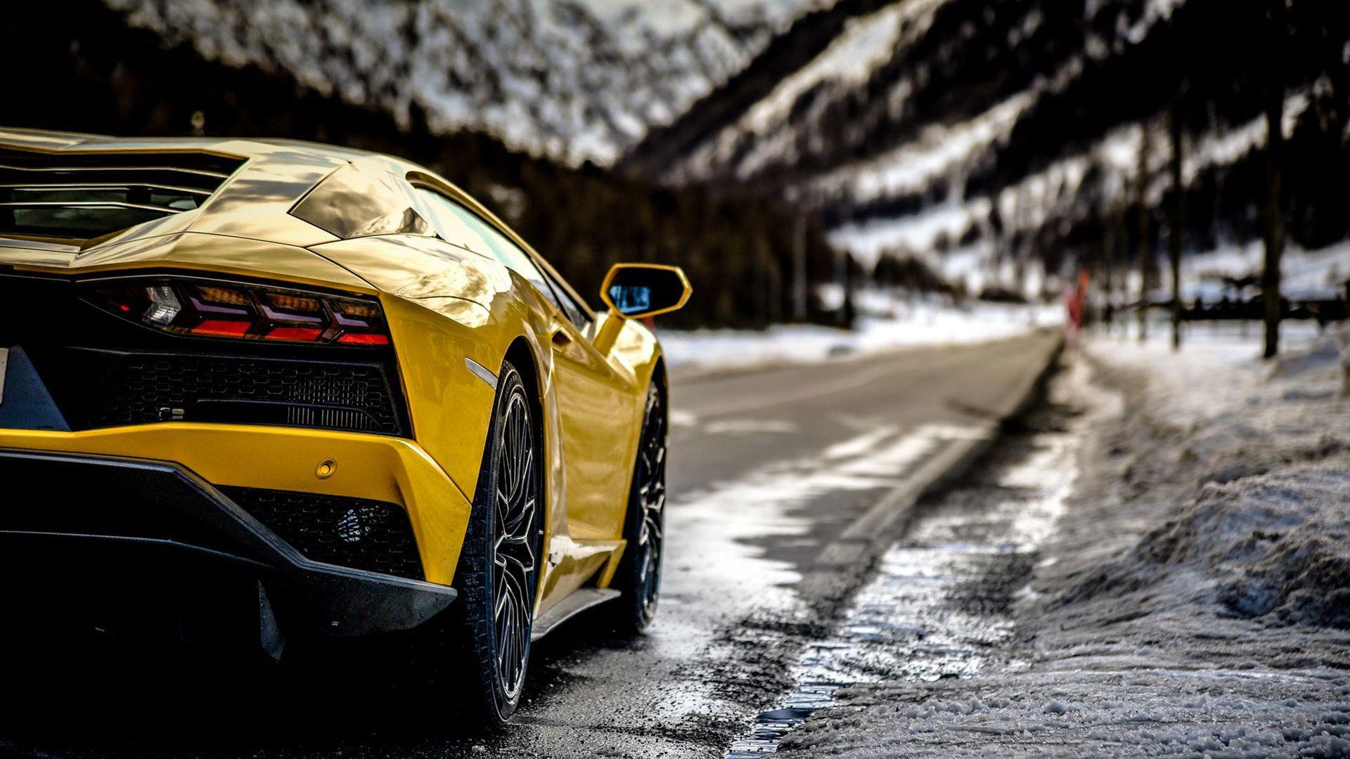 Aventador S: “Dare your Ego” at high altitude