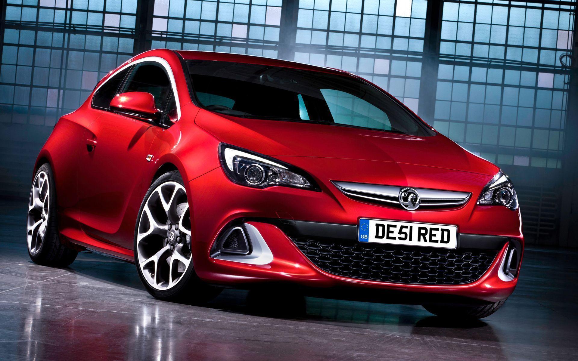 2012 Vauxhall Astra VXR Wallpapers