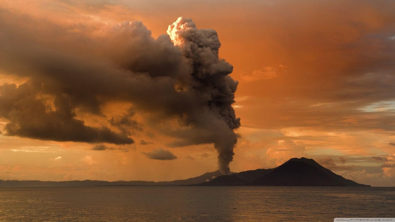 Volcanic Eruption in Papua, New Guinea HD desktop wallpapers : High