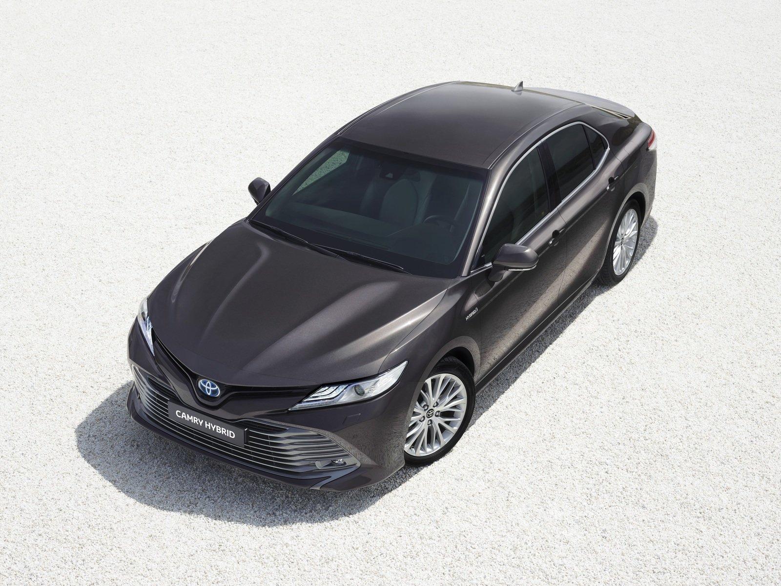 2019 Toyota Camry Hybrid Announces It’s Ready For Europe At 2018