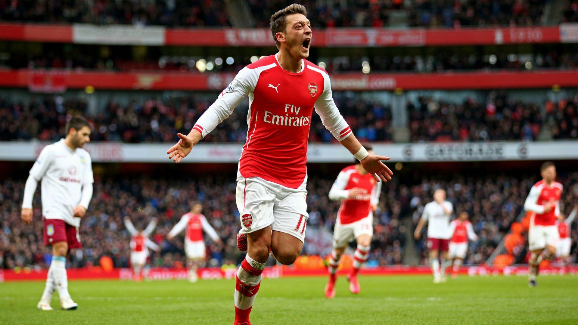 Arsenal Mëzut Özil