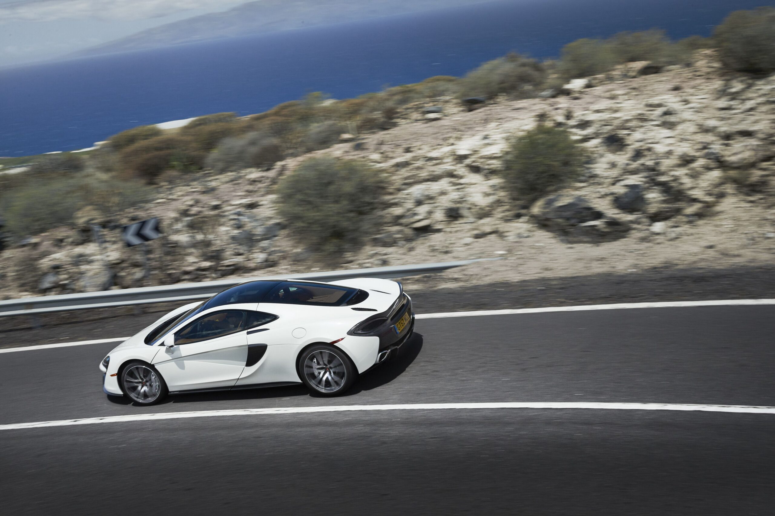 Wallpapers Mclaren, 570gt, White, Car, Motion HD, Picture, Image