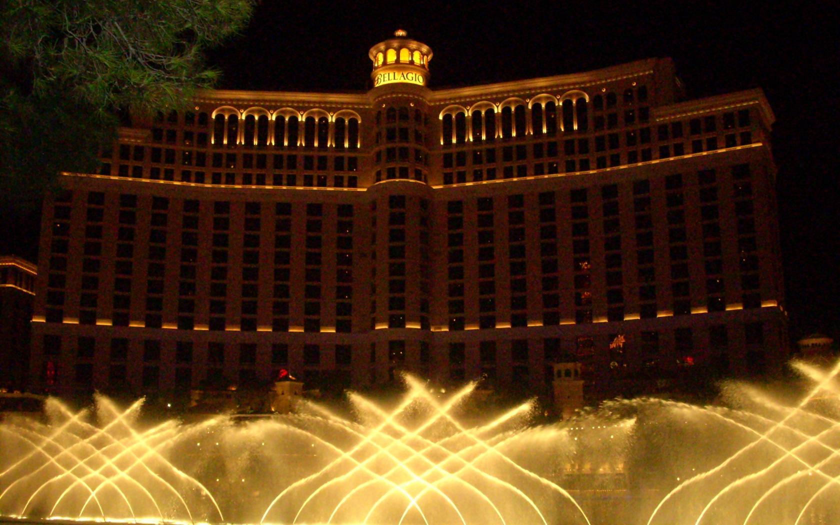 Bellagio Luxury Hotel Wallpapers