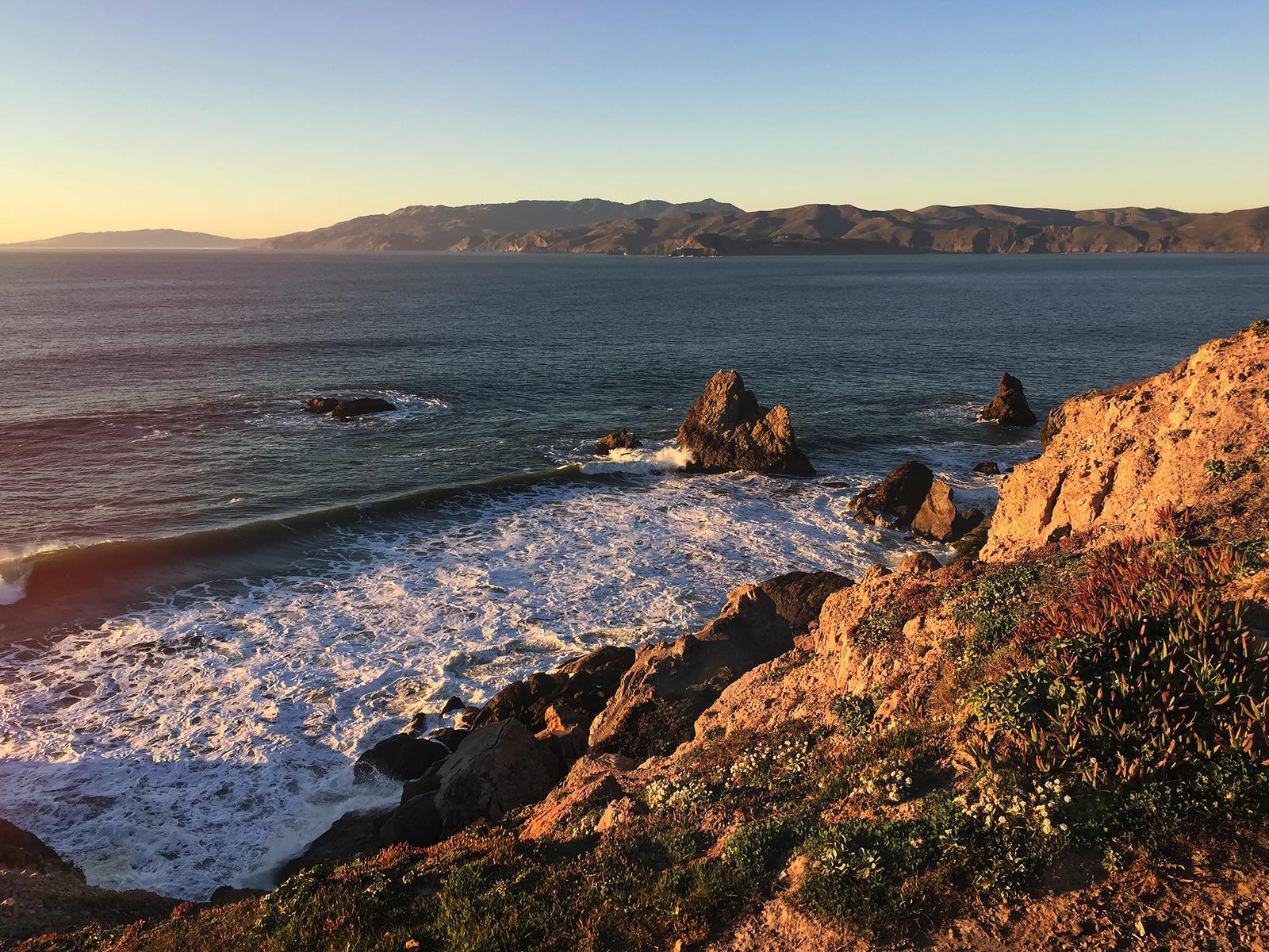 sending postcards: Sutro Baths & Land’s End